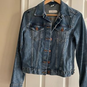 Women’s denim jacket.